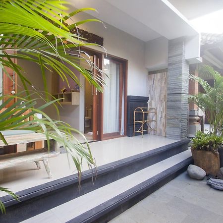 Hotel Nang Ade House Ubud Esterno foto