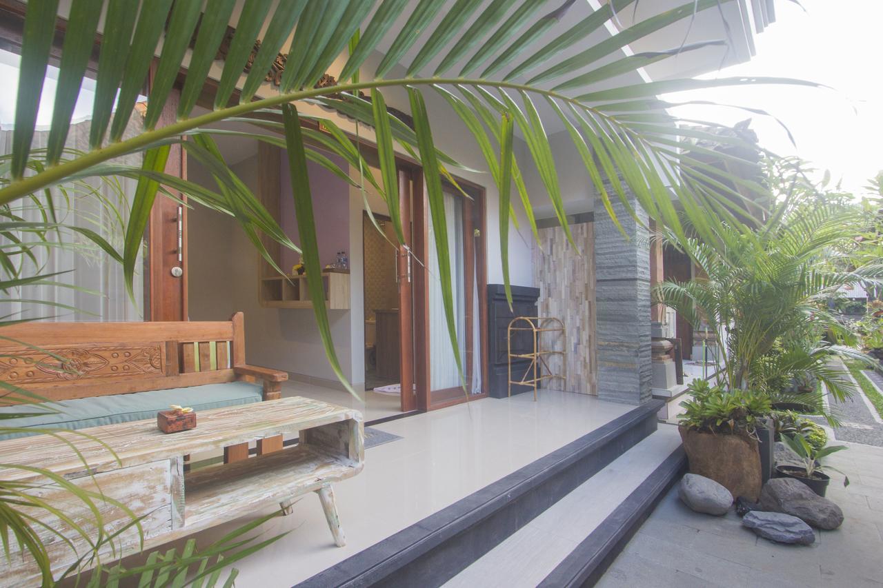 Hotel Nang Ade House Ubud Esterno foto