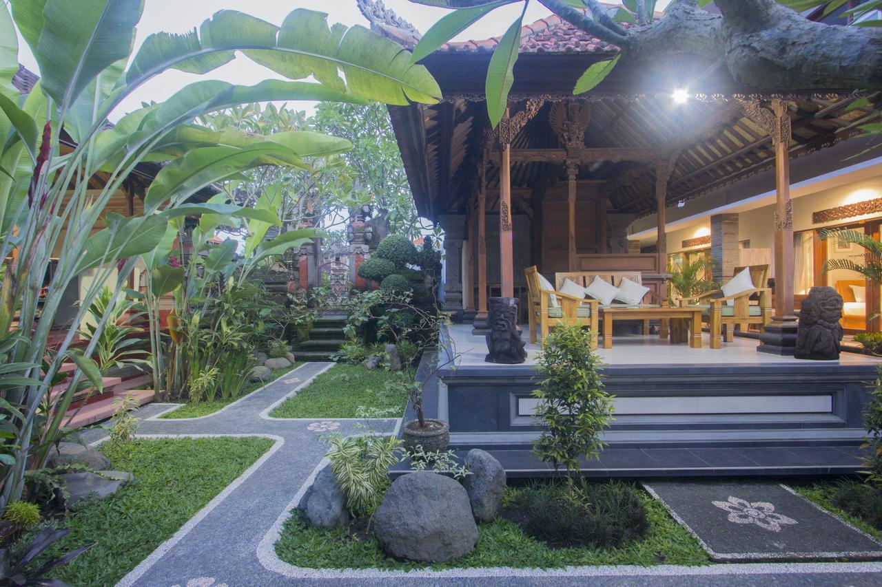 Hotel Nang Ade House Ubud Esterno foto